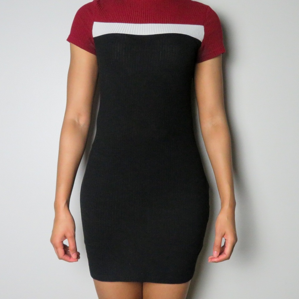 🎀 Holiday Clearance! Tricolor Dress
